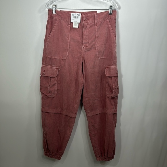 American Eagle super high-rise baggy jogger pink size 8 short. NWT. - Picture 1 of 13